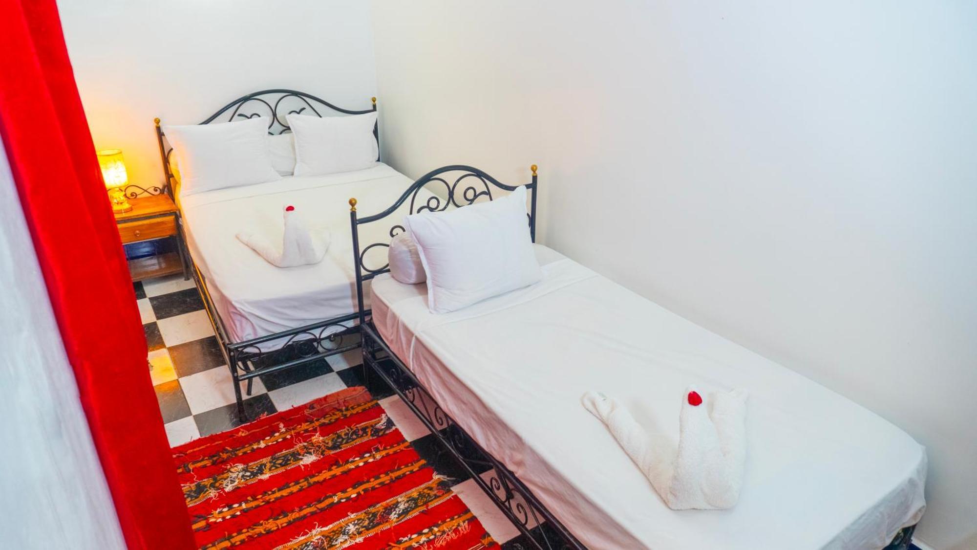 Hotel Imouzzer Marrakesh Exteriör bild